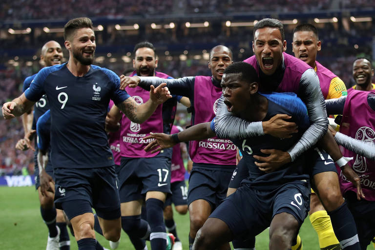 França vence a Croácia por 4 a 2 e conquista o bicampeonato da Copa do Mundo