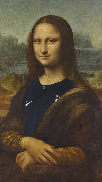 Monalisa com a camiseta da seleção francesa com as duas estrelas de bicampeã