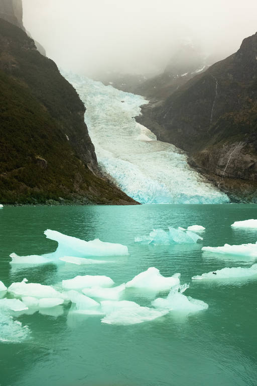 Glaciar Serrano, no fiorde Ultima Esperanza