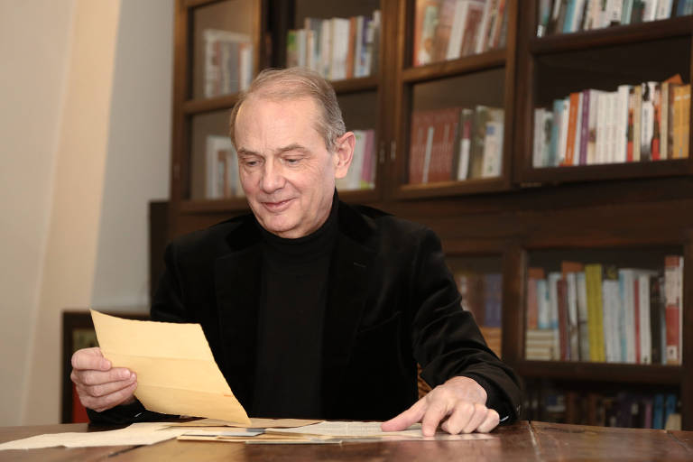 Jean-Yves Berthault, organizador do livro A Paixão de Mademoiselle S., lançado pela Companhia das Letras