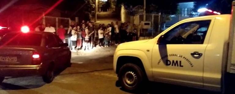 Sete pessoas foram executadas a tiros dentro de uma residência no bairro Passo das Pedras, na zona norte de Porto Alegre