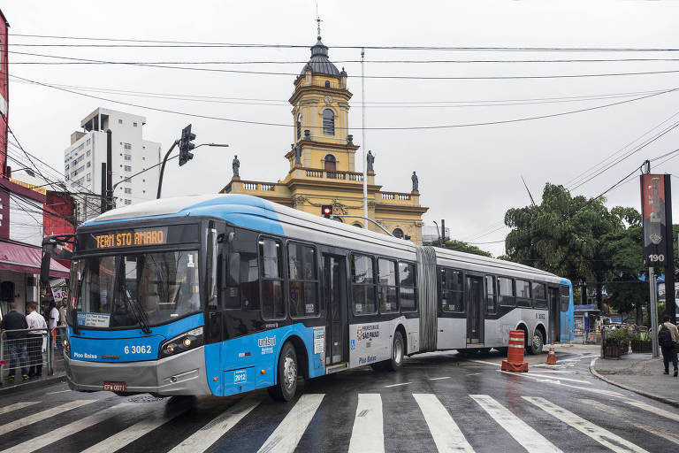 TCM barra tentativa da prefeitura de prorrogar pela sexta vez contratos de ônibus em São Paulo