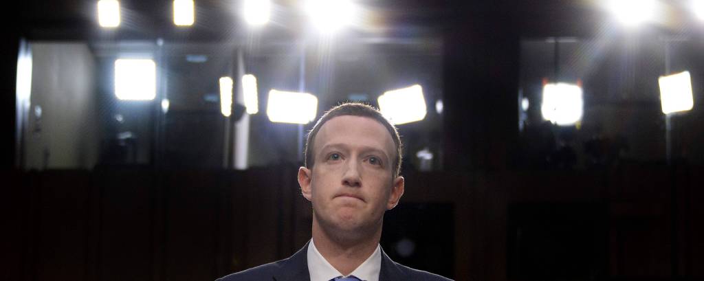 Mark Zuckerberg durante depoimento no Senado americano, em abril deste ano