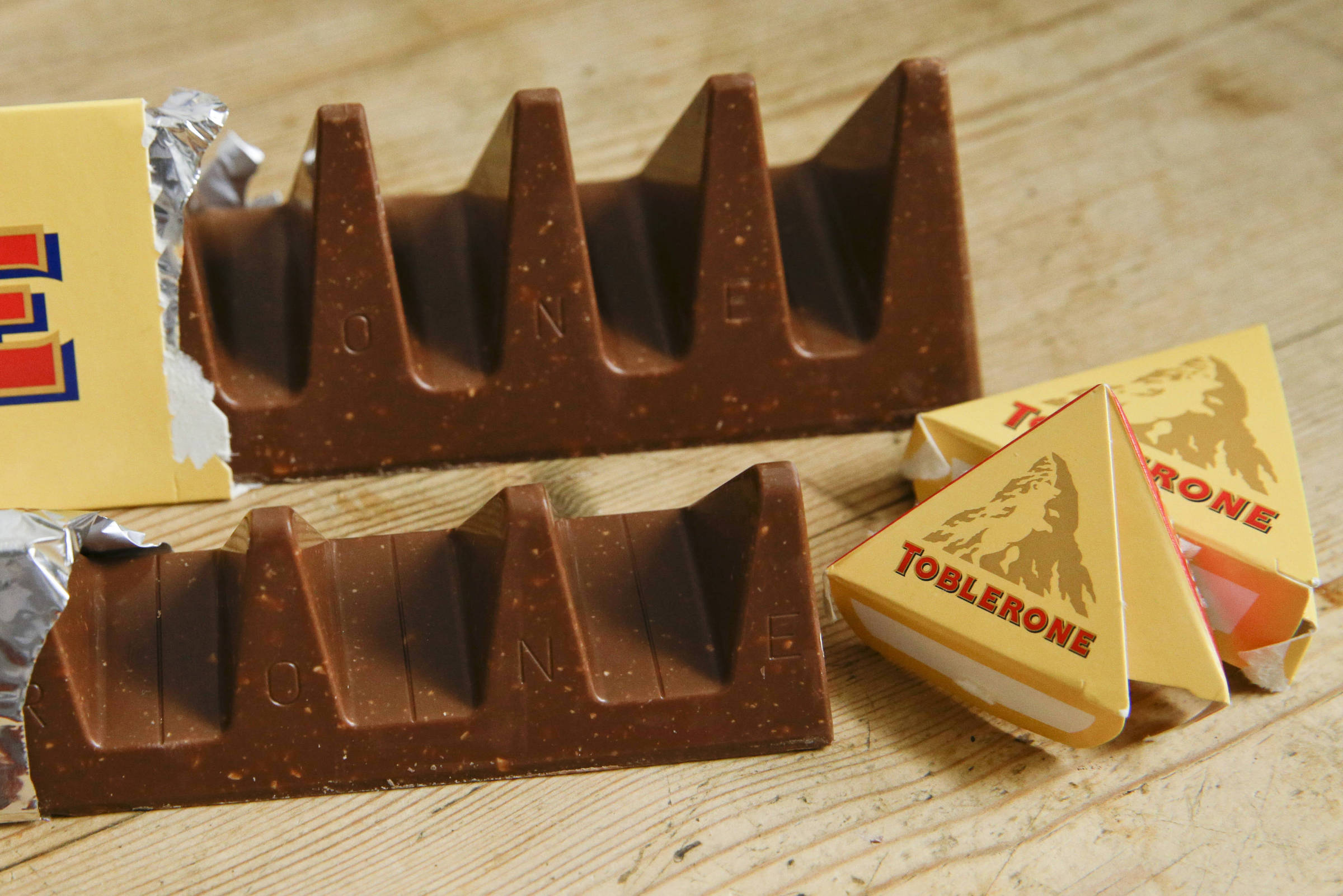 Toblerone шоколад Горький