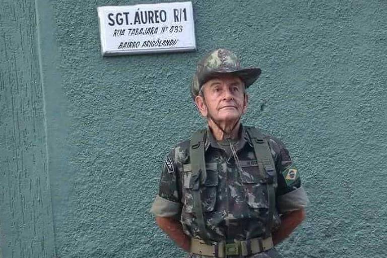Sargento Áureo amava o Exército  e o uniforme desde a infância