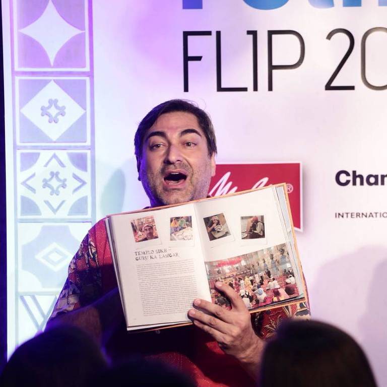 Zeca Camargo na Mesa Mundi