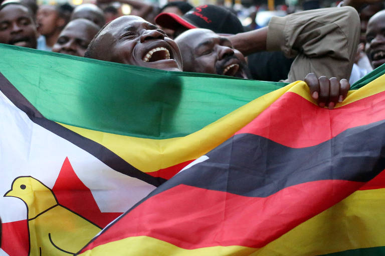 Oposição acusa comissão de atrasar divulgação de resultados eleitorais no Zimbábue