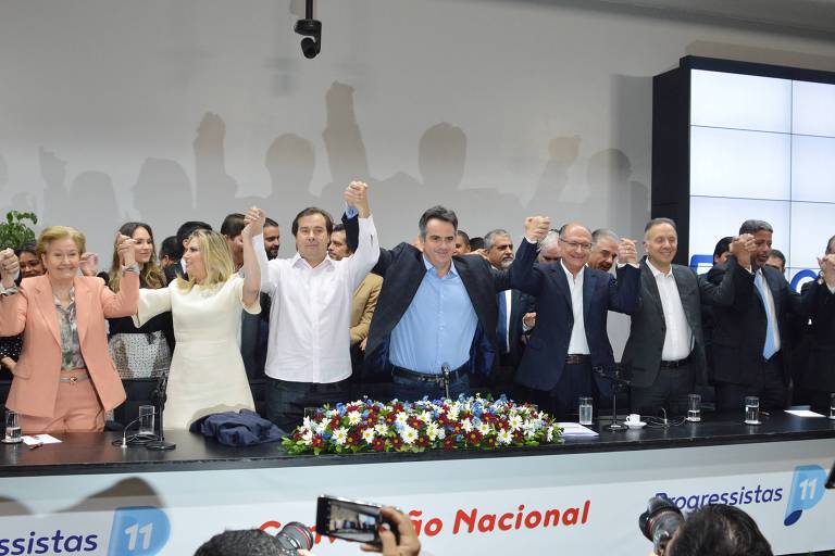 O PP decidiu apoiar Geraldo Alckmin (PSDB) à Presidência da República. O partido indicou o nome da senadora Ana Amélia para a vice do tucano