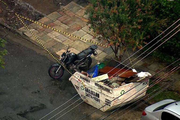 Moto da policial militar Juliane dos Santos, desaparecida em Paraisópolis, é achada a 10 km do local