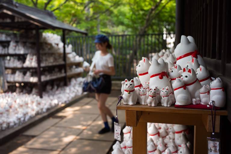 Templo de 'gatos da sorte' atrai 'instagramers' do mundo todo em Tóquio