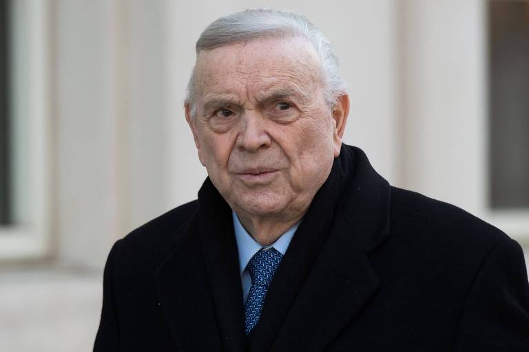 O ex-presidente da CBF José Maria Marin se declarou inocente, mas foi condenado a quatro anos de prisão pela Justiça dos EUA por ter participado do esquema de corrupção. Ele cumpria sentença em presídio de segurança mínima na Pensilvânia até retornar ao Brasil, em 2020, por conta da pandemia do novo coronavírus