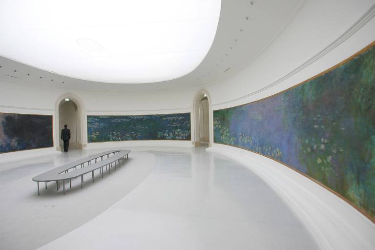 "Les Nympheas", obra de Claude Monet,  exposta no Museu da Orangerie, em Paris