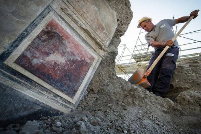 A espetacular casa de 2.000 anos descoberta sob cinzas vulcânicas em Pompeia
