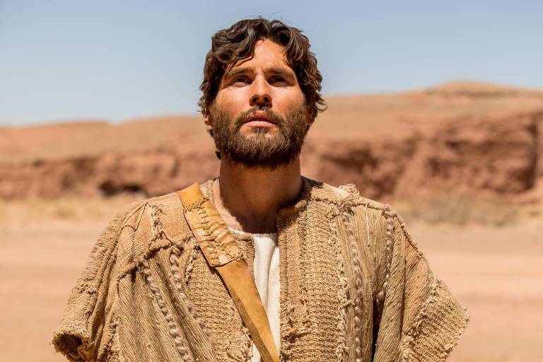 'Jesus': Messias volta do deserto, encontra Maria e segue para Nazaré