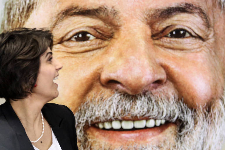 Dirigentes do PT querem colocar só Lula e Manuela em material de campanha
