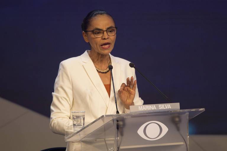 A candidata Marina Silva (Rede) participa do primeiro debate promovido pela TV Bandeirantes com os candidatos à Presidência da República, em São Paulo 