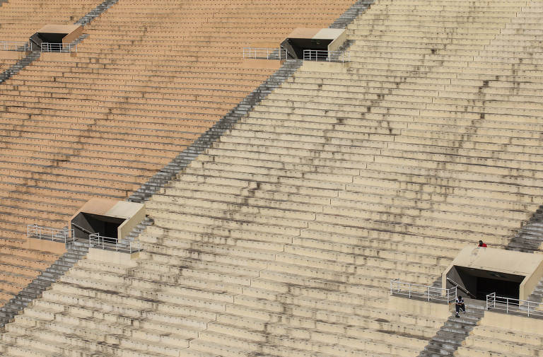 Vista da arquibancada do estádio do Pacaembu, na zona central da cidade de São Paulo