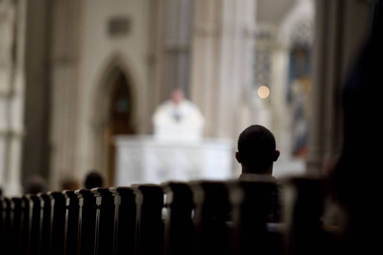 Cerimônia realizada nesta quarta em igreja em Pittsburgh, na Pensilvânia, uma das dioceses atingidas pelo escândalo 
