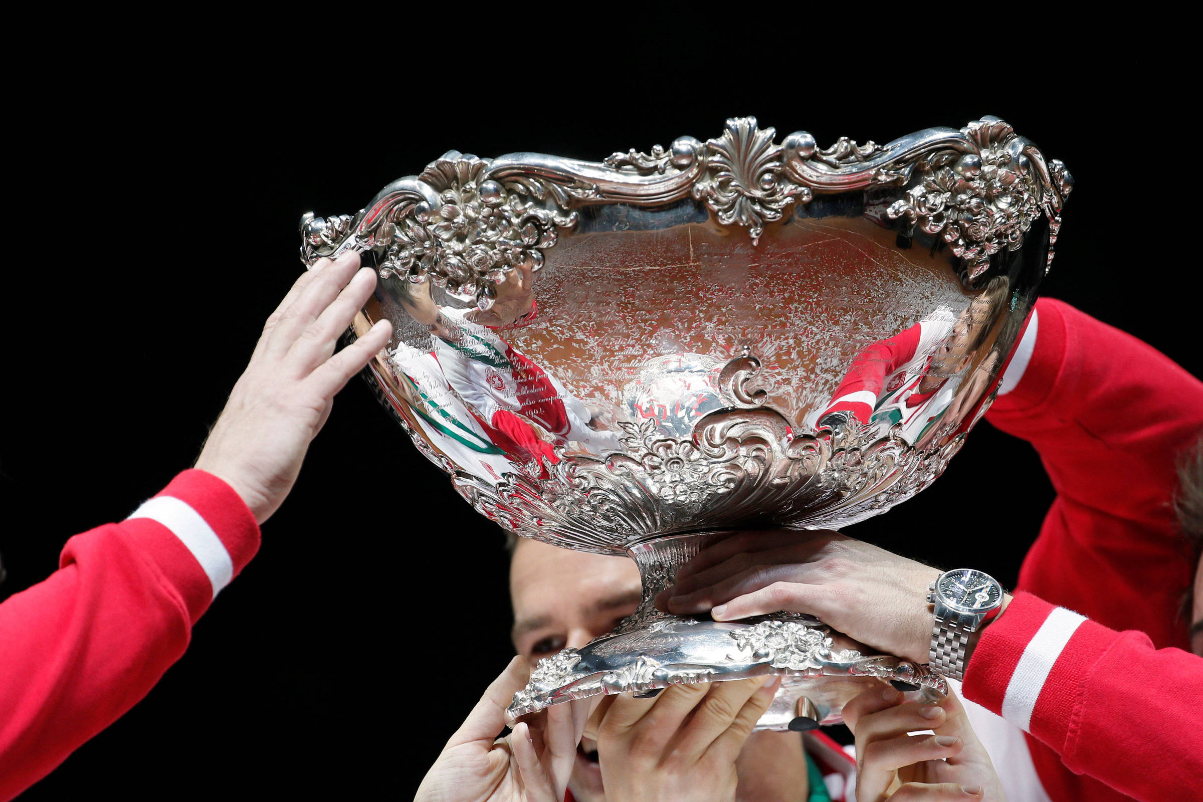 Кубок дэвиса. Теннис Кубок Дэвиса. Davis Cup Кубок. Кубок Дэвиса фото. Кубок Дэвиса трофей.