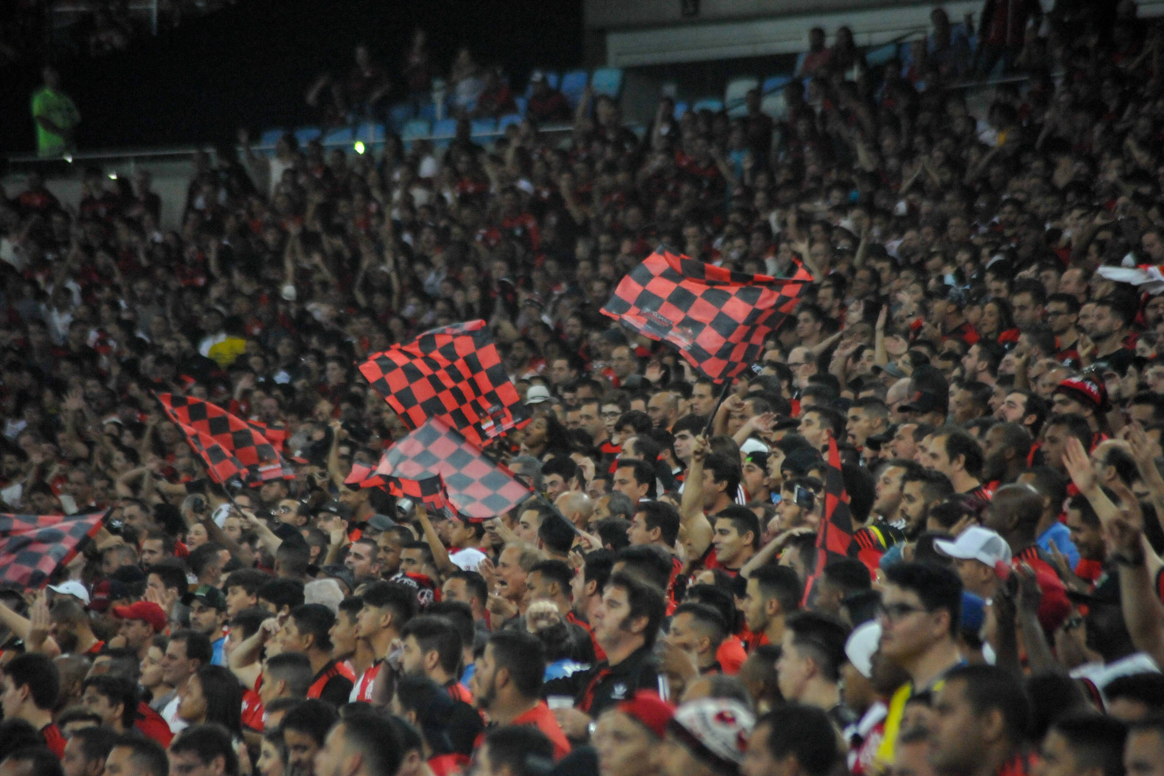 Libertadores: Torcidas de Flamengo e Corinthians se unem na final