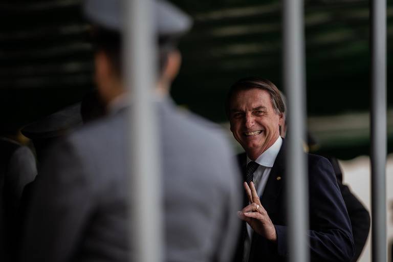 O candidato à Presidência Jair Bolsonaro (PSL) participa da formatura da Academia Militar das Agulhas Negras, em Resende, interior do estado do Rio de Janeiro