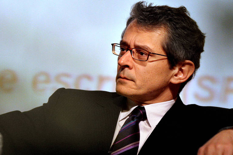 Otavio Frias Filho participa de debate em um congresso da ANJ (Associação Nacional de Jornais) em 2006