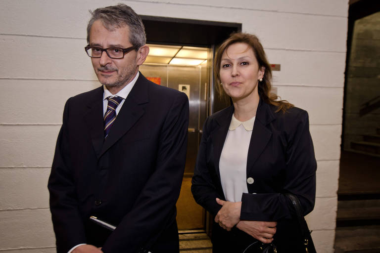 Otavio Frias Filho e sua irmã, Maria Cristina Frias, também colunista do jornal, durante a cerimônia de entrega do prêmio Empreendedor Social, em 2012, no Masp
