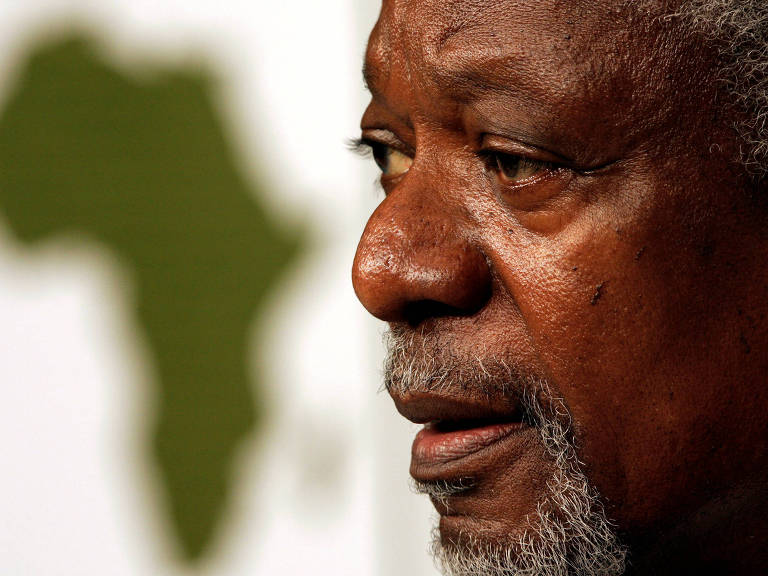 Desde 1998, Kofi Annan escreveu sobre liberdade de imprensa e eleições na Folha