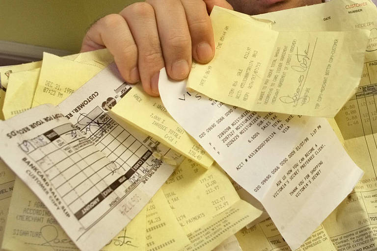 Com o pagamento da primeira parcela, o devedor passa a ter direito a uma certidão negativa de débitos que atesta sua regularidade fiscal, mesmo que deixe de pagar as seguintes -