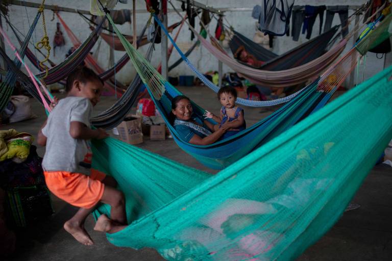 Venezuelanos da etnia warao em abrigo em Pacaraima, em Roraima; muitos deles foram para o Pará 