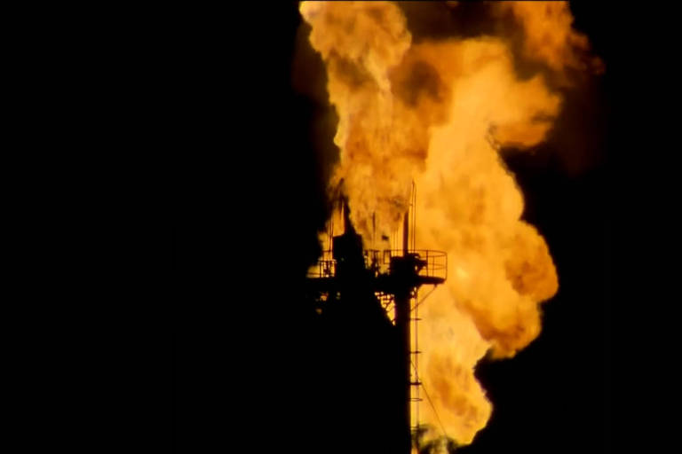 Fogo na refinaria da Petrobras em Paulínia, em São Paulo