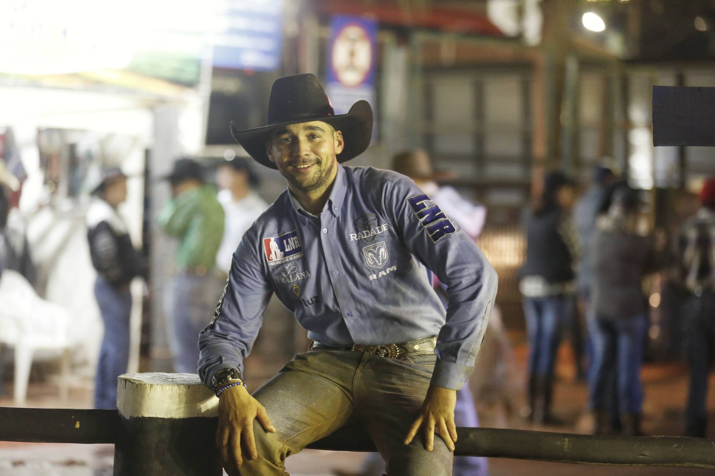 Por 0,5 ponto, peão vence rodeio internacional de Barretos e leva