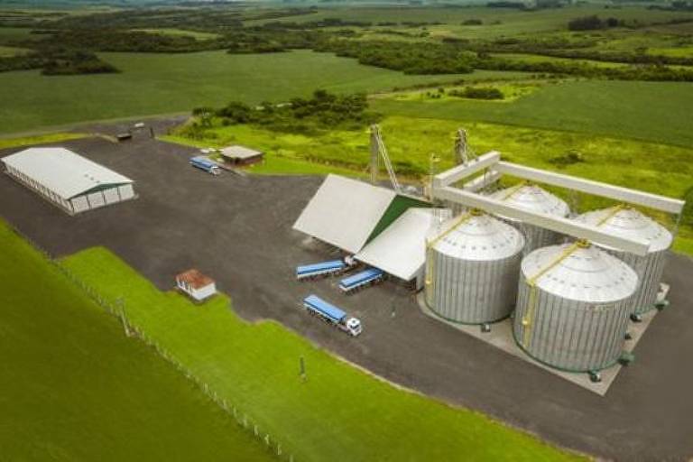 Silos da C. Vale em São Luiz Gonzaga (RS), onde dois trabalhadores morreram soterrados em 2017