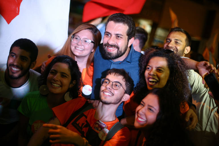 Boulos participa de ato de campanha em Brasília