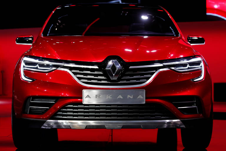 The Renault Arkana crossover is presented at the 2018 Moscow International Auto Salon in Moscow