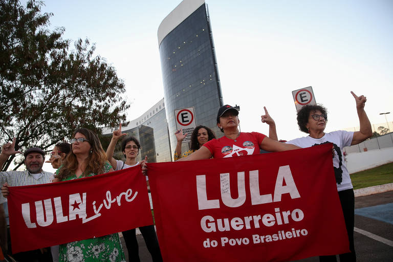 Julgamento do registro da candidatura de Lula no TSE