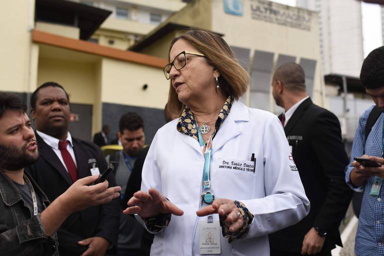 A médica Eunice Dantas fala sobre estado de saúde do presidenciável Jair Bolsonaro (PSL), que foi esfaqueado durante ato de campanha em Juiz de Fora (MG)