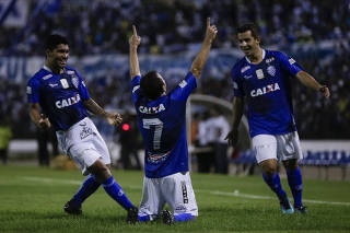 CSA x Londrina se enfrentam pela 25ª rodada do Campeonato Brasileiro da Série B, em Maceió.