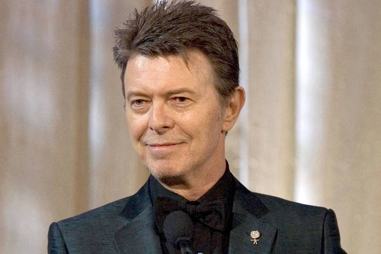 Gravação mais antiga de David Bowie é leiloada por mais de R$ 210 mil no Reino Unido
