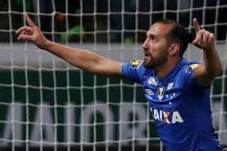 Copa do Brasil - Palmeiras v Cruzeiro Semi Final First Leg