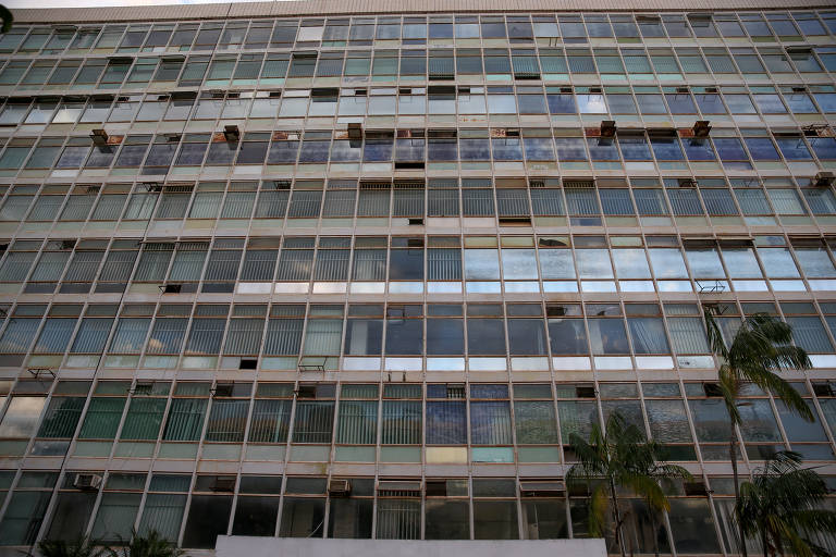Bloco O da Esplanada dos Ministérios, que está desocupado desde 2015