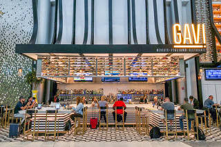 Gavi, an Italian restaurant at George Bush Intercontinental Airport in Houston, offers healthy dining options.