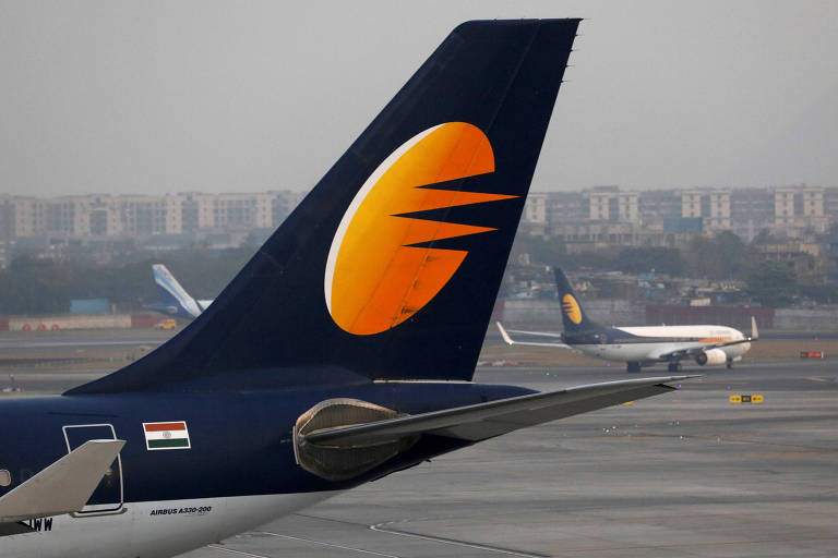 Aeronave da Jet Airways no aeroporto de Mumbai, na Índia, em fevereiro 