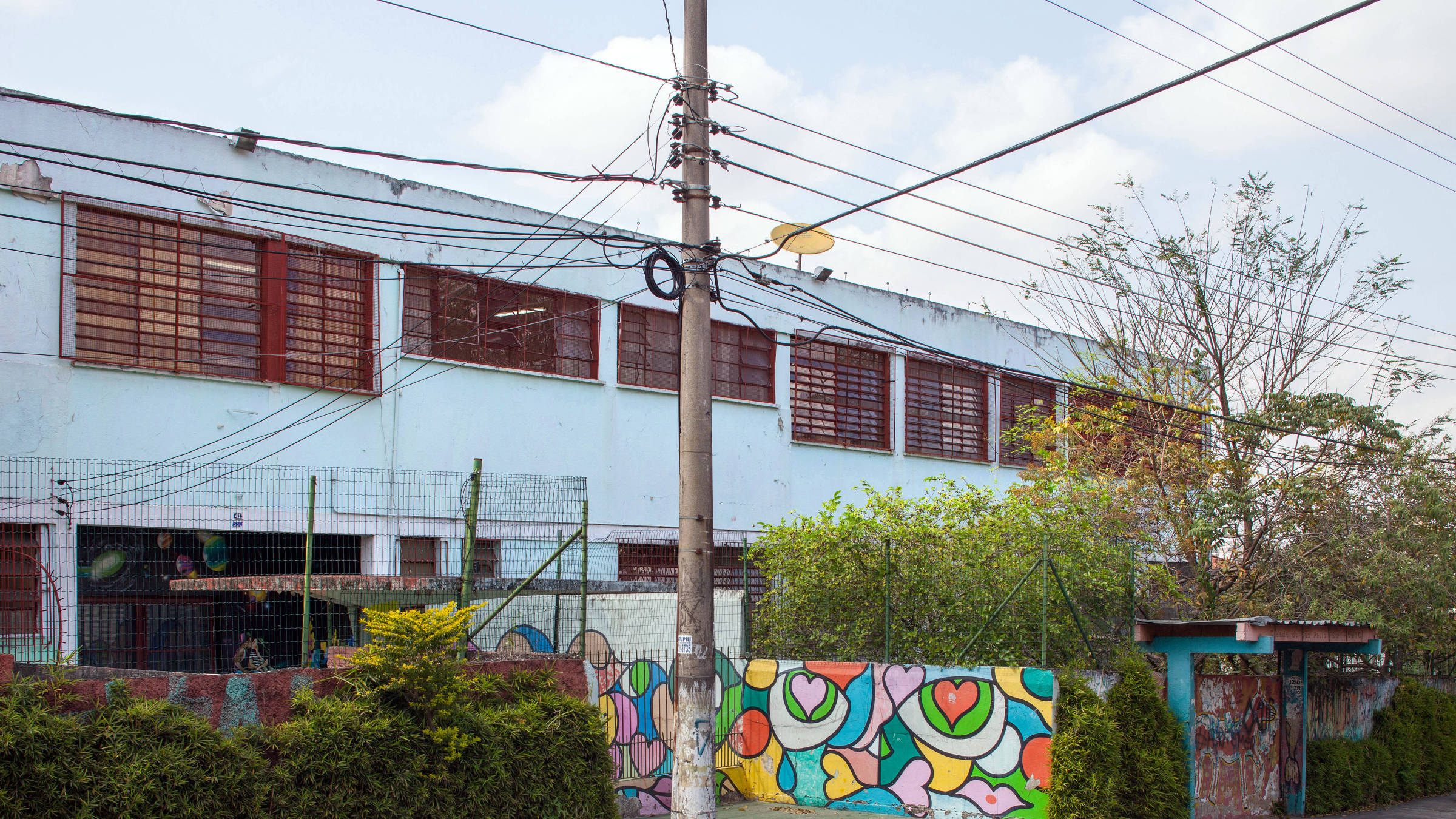Fachadas de escolas públicas na cidade de São Paulo - Fotos Tuca Vieira/Folhapress