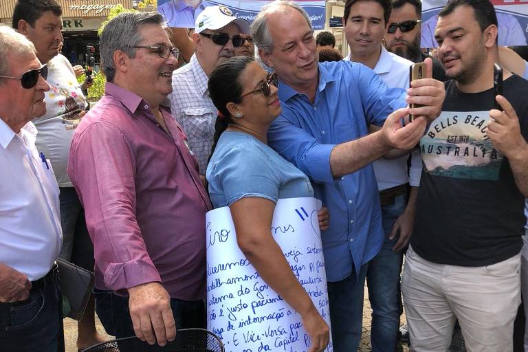 Presidenciável Ciro Gomes visita Aparecida e Pindamonhangaba (SP)