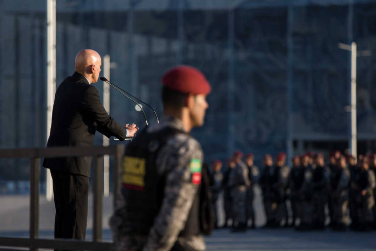 Ministro da Justiça do governo Temer (MDB), Alexandre Moraes discursa em cerimônia em que a Força Nacional assumiu a segurança dos Jogos Olímpicos do Rio em 2016 