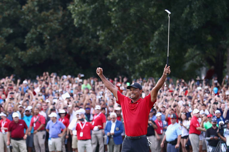 Golfe: como Tiger Woods superou a dor, o escândalo e a idade para vencer  novamente - ESPN