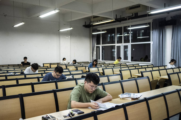 Sala de estudos na Universidade de Tianjin