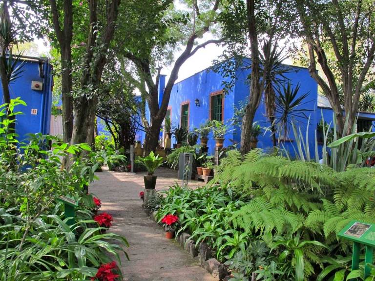 A Casa de Frida Kahlo, onde a artista viveu, na Cidade do México 