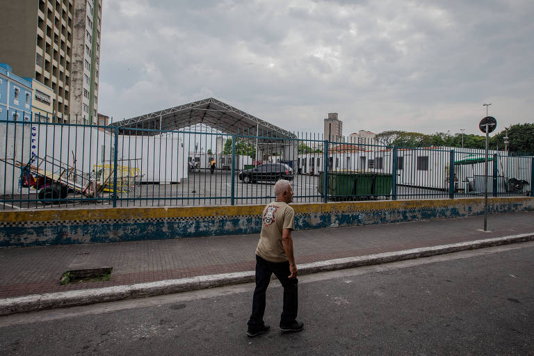 Programa da prefeitura de SP que oferece atendimento a usuários de droga na cracolândia